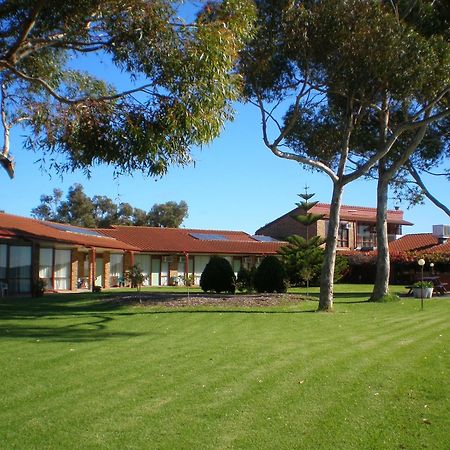 Goolwa Riverport Motel מראה חיצוני תמונה